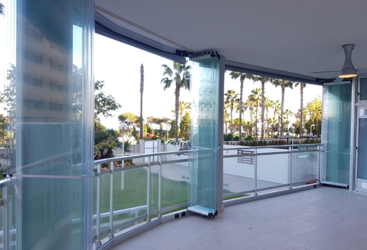 Apartamento Con Espectacular Terraza Frente Al Mar Oropesa del Mar Bagian luar foto