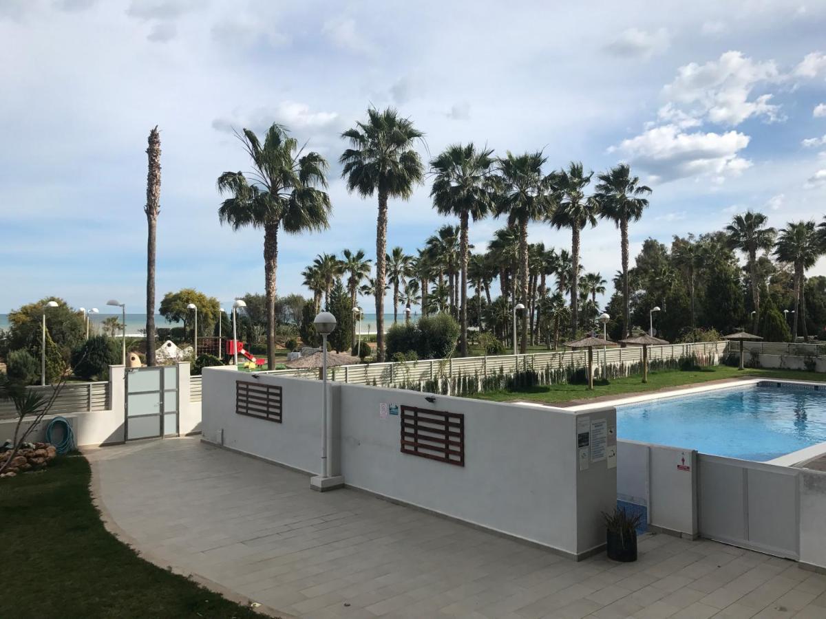 Apartamento Con Espectacular Terraza Frente Al Mar Oropesa del Mar Bagian luar foto